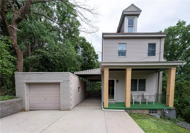 Photo 35 of Single family home for sale at 25 Sylvia Ave, Ross Twp, PA 15214 | MLS# 1766955 | Listing updated on 2026-08-09