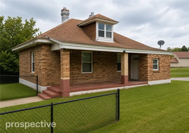 Photo 3 of Single family home for sale at 201 Elm Rd, South Union Twp, PA 15401 | MLS# 1767313 | Listing updated on 2026-08-28