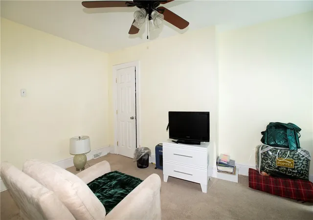 Listing Photo 2 - Condo for sale in building located at 107-109 Sheridan Ave, Bellevue, PA 15202 - Unit #