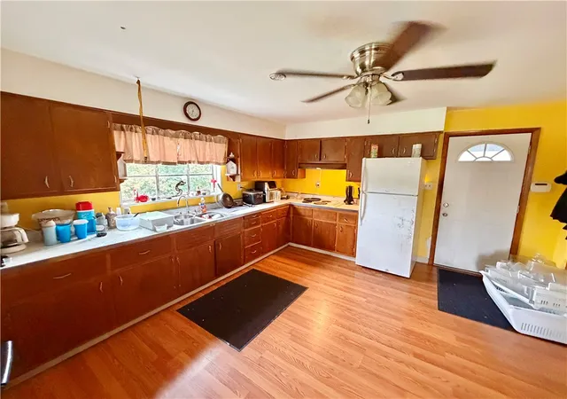 Photo 3 of Single family home for sale at 341 N Gallatin Ave, Uniontown, PA 15401 | MLS# 1765889 | Listing updated on 2026-08-27