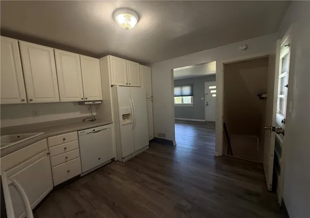 Photo 4 of Single family home for sale at 128 College Park Dr, Monroeville, PA 15146 | MLS# 1767037 | Listing updated on 2026-08-27