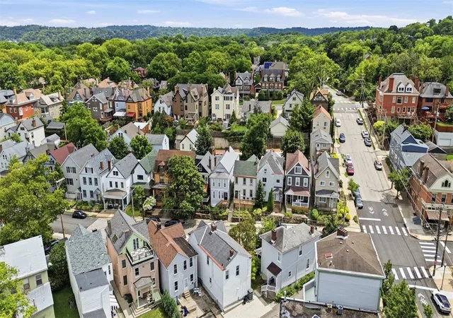 Photo 31 of Single family home for sale at 348 Hastings St, Point Breeze, PA 15206 | MLS# 1766961 | Listing updated on 2026-08-26