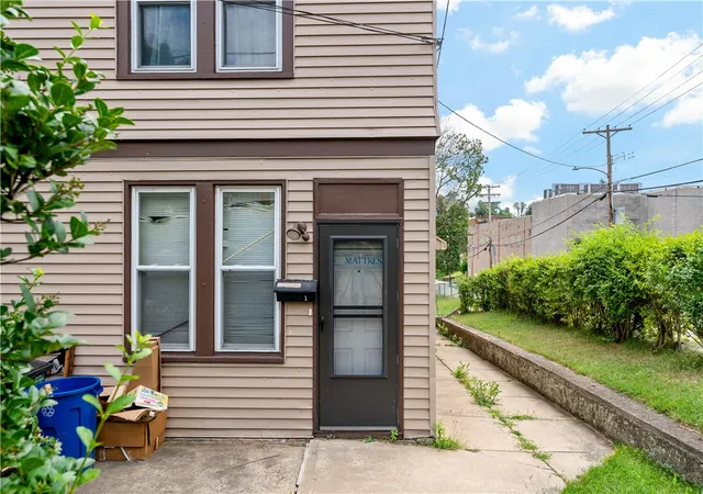 Photo 2 of Sale Pending at 100 Wynoka St, Carrick, PA 15210 | MLS# 1767402 | Listing updated on 2026-08-25