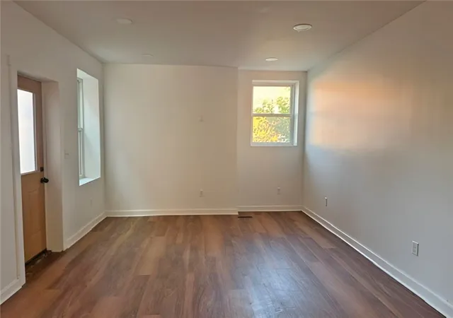 Photo 3 of Sale Pending at 1112 Arch St, Central North Side, PA 15212 | MLS# 1767534 | Listing updated on 2026-08-13