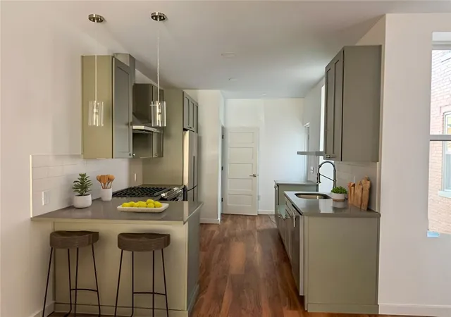 Photo 3 of Sale Pending at 1114 Arch St, Central North Side, PA 15212 | MLS# 1767540 | Listing updated on 2026-08-13