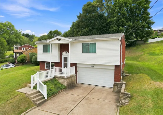 Photo 3 of Sale Pending at 230 Arnold Dr, Mc Keesport, PA 15132 | MLS# 1767532 | Listing updated on 2026-08-25
