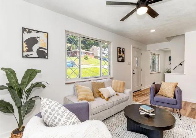 Photo 5 of Sale Pending at 6340 Helen St, South Park, PA 15129 | MLS# 1767598 | Listing updated on 2026-08-09