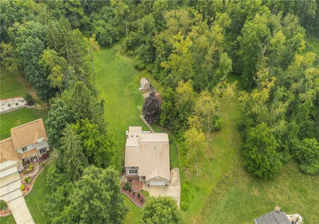 Photo 5 of Single family home for sale at 117 Sika Dr, Plum Boro, PA 15239 | MLS# 1767597 | Listing updated on 2026-08-29