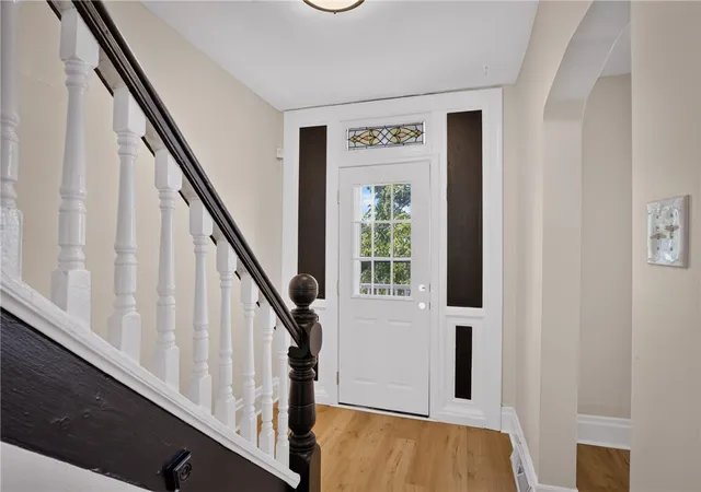 Photo 3 of Single family home for sale at 1927 Woodward Ave, Brookline, PA 15226 | MLS# 1767197 | Listing updated on 2026-08-30