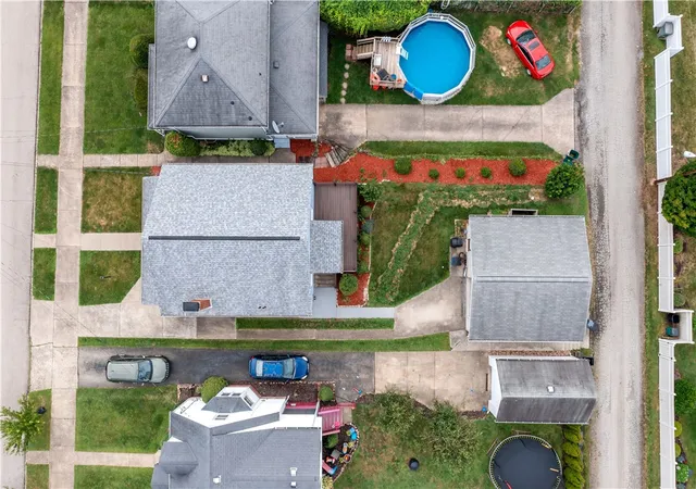 Photo 33 of Single family home for sale at 341 Elizabeth St, Uniontown, PA 15401 | MLS# 1767223 | Listing updated on 2026-09-20