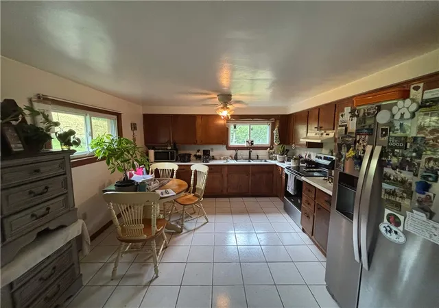 Photo 3 of Single family home for sale at 121 Cumer Rd, Cecil, PA 15057 | MLS# 1767260 | Listing updated on 2026-08-24