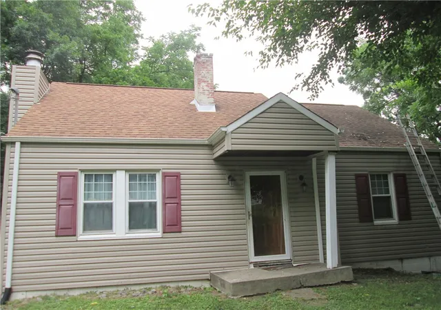 Photo 1 of Sale Pending at 626 Vilsack Rd, Shaler, PA 15116 | MLS# 1767582 | Listing updated on 2026-08-13
