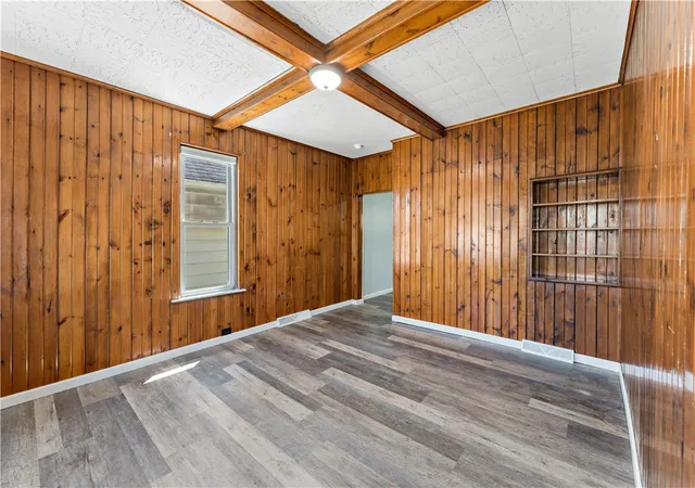 Photo 3 of Sale Pending at 11 Elizabeth St, Canton Twp, PA 15301 | MLS# 1767393 | Listing updated on 2026-08-11