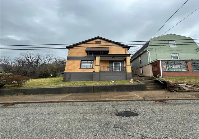 Photo 1 of Single family home for sale at 212 Fairview Ave, Chalfant Boro, PA 15112 | MLS# 1767757 | Listing updated on 2026-08-13
