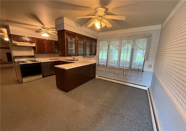 Photo 3 of Single family home for sale at 915 Mcknight Rd, White Twp, PA 15701 | MLS# 1767772 | Listing updated on 2026-09-15