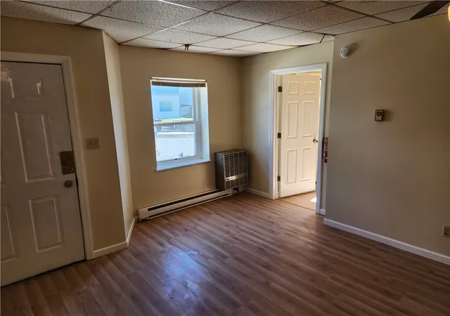 Photo 4 of Sale Pending at 410 S Monroe St, City Of But Se, PA 16001 | MLS# 1767669 | Listing updated on 2026-08-07