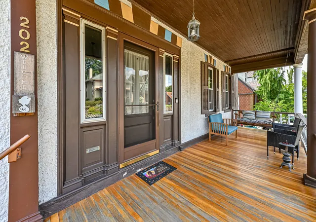 Photo 3 of Single family home for sale at 202 Summit Ave, Bellevue, PA 15202 | MLS# 1767811 | Listing updated on 2026-09-26