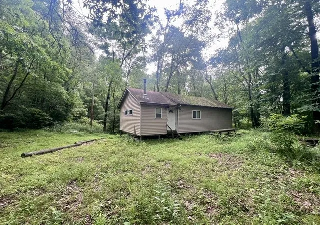 Photo 1 of Land for sale at 983 Lakewood Neshannock Fls Rd, Hickory Twp, PA 16105 | MLS# 1767885 | Listing updated on 2026-08-09