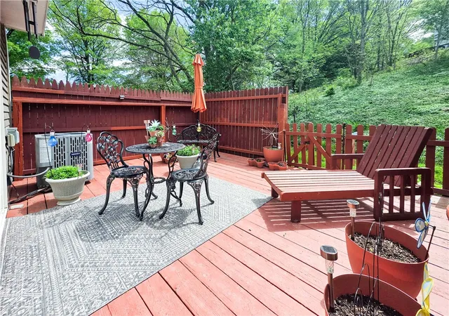 Photo 2 of Townhouse for sale at 503 Winesap Ct, South Fayette, PA 15017 | MLS# 1767894 | Listing updated on 2026-08-30