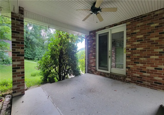 Photo 3 of Single family home for sale at 248 Boyd Dr, Conemaugh Twp, PA 15936 | MLS# 1768060 | Listing updated on 2026-10-03