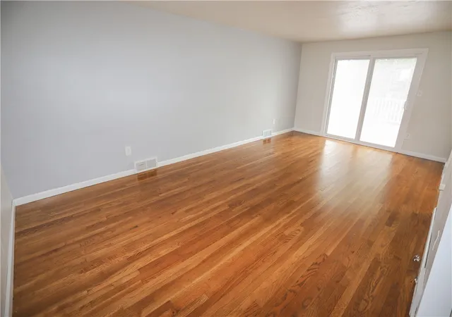 Photo 5 of Single family home for sale at 263 Great Smokey Dr, Plum Boro, PA 15239 | MLS# 1767844 | Listing updated on 2026-08-23