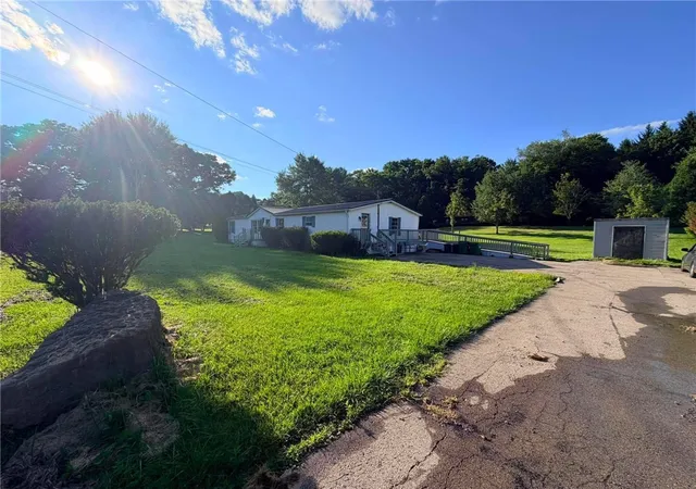Photo 4 of Manufactured home for sale at 512 Sawmill Run Rd, Twp Of But Nw, PA 16001 | MLS# 1768103 | Listing updated on 2026-08-09