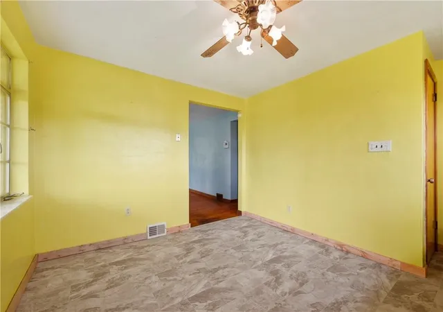 Photo 4 of Single family home for sale at 3601 Brandis Ave, South Park, PA 15129 | MLS# 1768126 | Listing updated on 2026-08-21