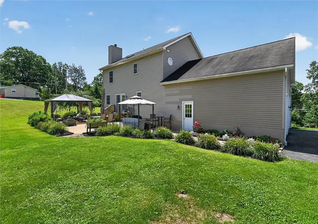 Photo 4 of Sale Pending at 1013 Marshall Hts Rd, Burrel/blacklick, PA 15717 | MLS# 1767356 | Listing updated on 2026-08-11