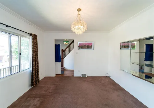 Photo 5 of Single family home for sale at 917 Tyndall St, Sheraden, PA 15204 | MLS# 1768172 | Listing updated on 2026-08-29
