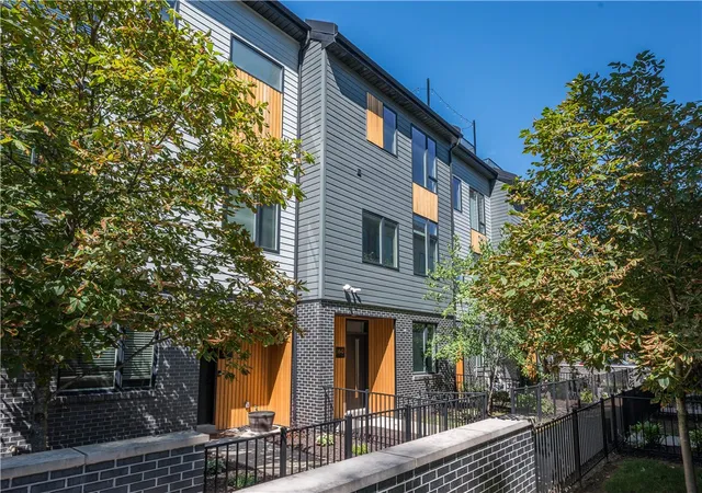 Photo 2 of Condo for sale at 5543 Butler St, Lawrenceville, PA 15201 | MLS# 1768111 | Listing updated on 2026-08-30
