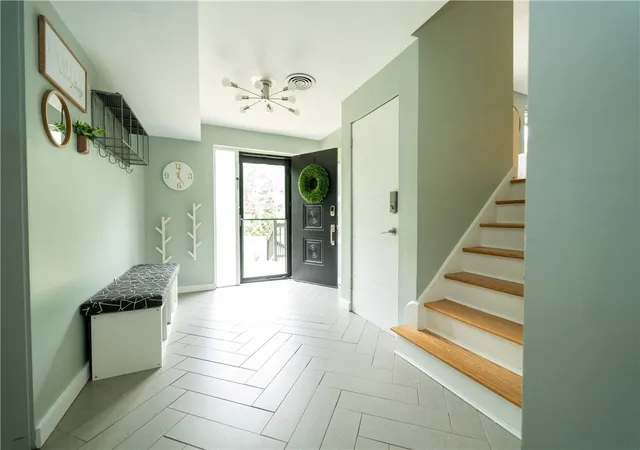 Photo 4 of Single family home for sale at 615 Greenspring Dr, Richland, PA 15044 | MLS# 1767247 | Listing updated on 2026-08-09