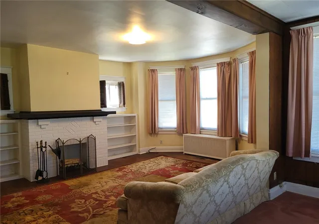 Photo 3 of Sale Pending at 321 Tremont Ave, City Of Greensburg, PA 15601 | MLS# 1768231 | Listing updated on 2026-08-21