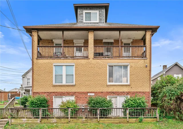 Photo 1 of Sale Pending at 469 Grant Ave, Heidelberg, PA 15106 | MLS# 1768027 | Listing updated on 2026-08-13