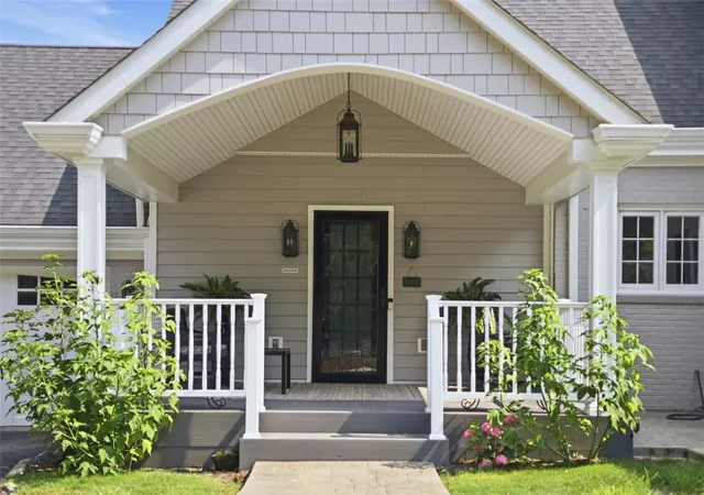 Photo 3 of Sale Pending at 140 Glen Laurel Ln, Fox Chapel, PA 15238 | MLS# 1768221 | Listing updated on 2026-08-14