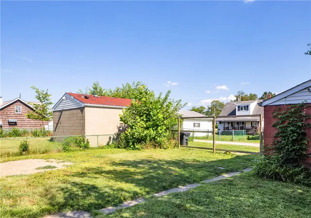 Photo 4 of Single family home for sale at 508 Earl Ave, New Kensington, PA 15068 | MLS# 1767999 | Listing updated on 2026-09-21