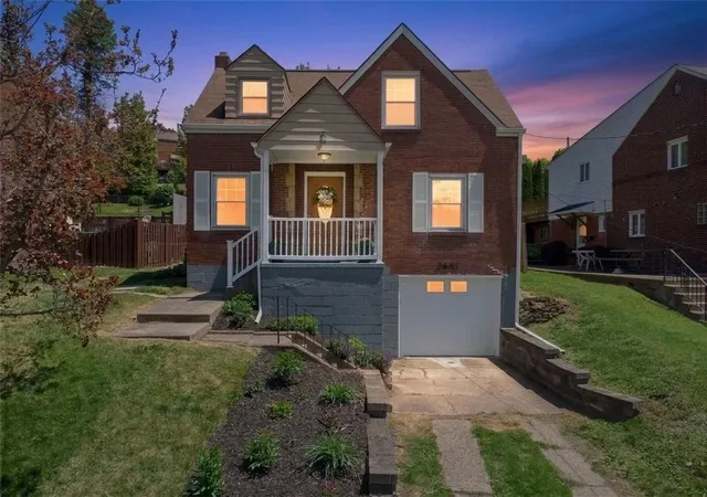 Photo 1 of Single family home for sale at 3645 W Run Rd, Munhall, PA 15120 | MLS# 1768327 | Listing updated on 2026-08-19