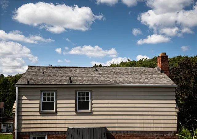 Photo 2 of Single family home for sale at 3645 W Run Rd, Munhall, PA 15120 | MLS# 1768327 | Listing updated on 2026-08-19