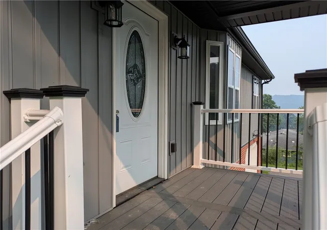Photo 3 of Single family home for sale at 910 Burton, Youngwood, PA 15697 | MLS# 1766599 | Listing updated on 2026-08-08