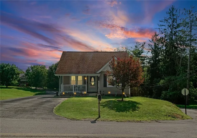 Photo 2 of Single family home for sale at 2440 Henry Rd, Bell Acres, PA 15143 | MLS# 1768349 | Listing updated on 2026-08-30