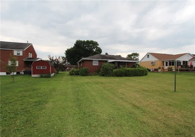 Photo 3 of Single family home for sale at 541 Thomas Richard Ln, Hempfield Twp, PA 15601 | MLS# 1768364 | Listing updated on 2026-08-22