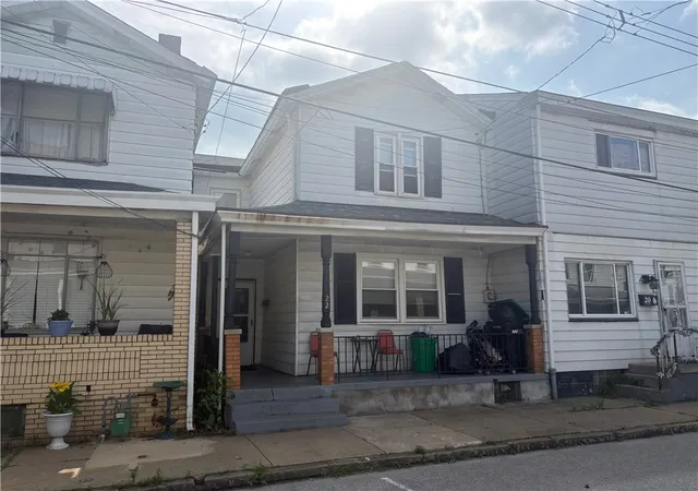 Photo 1 of Single family home for sale at 22 4th Street, Sharpsburg, PA 15215 | MLS# 1767741 | Listing updated on 2026-08-07