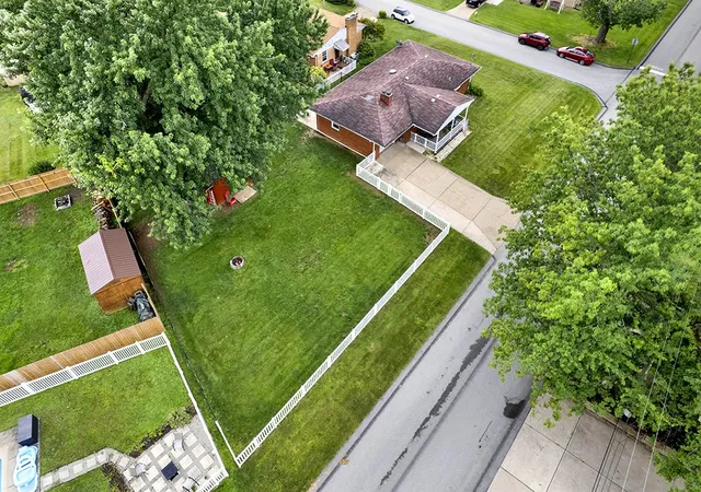 Photo 3 of Sale Pending at 517 Hamel Ave, City Of Greensburg, PA 15601 | MLS# 1767933 | Listing updated on 2026-08-10