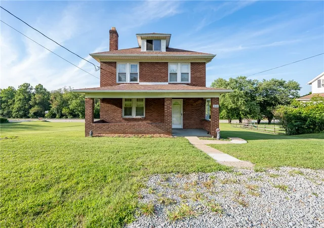 Photo 2 of Sale Pending at 510 Brick Ln, Derry Twp, PA 15661 | MLS# 1767070 | Listing updated on 2026-10-04