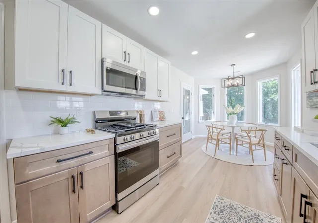 Photo 3 of Sale Pending at 2143 Constitution Blvd, Elizabeth Twp/boro, PA 15135 | MLS# 1768359 | Listing updated on 2026-08-11
