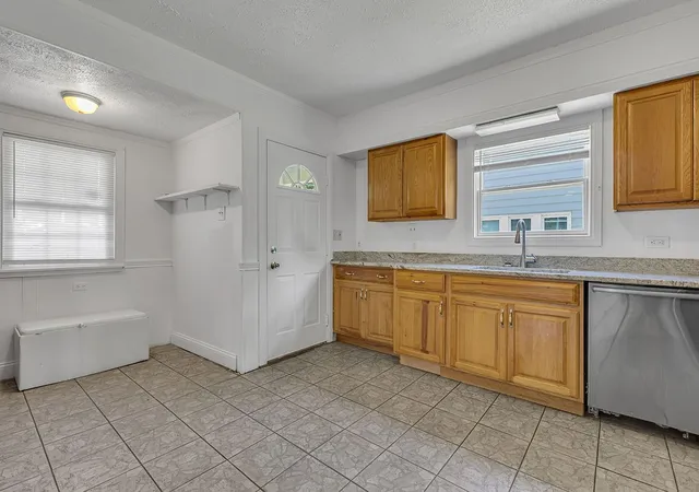 Photo 3 of Single family home for sale at 1609 Jackson St, Aliquippa, PA 15001 | MLS# 1768260 | Listing updated on 2026-08-08