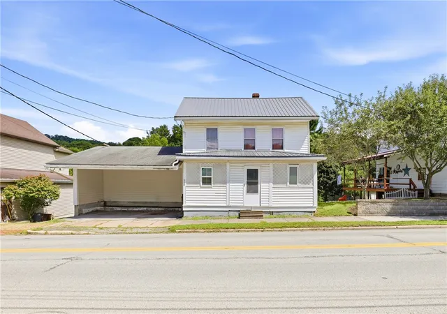 Photo 3 of Sale Pending at 930 E Main St, Rockwood Boro, PA 15557 | MLS# 1768175 | Listing updated on 2026-08-11