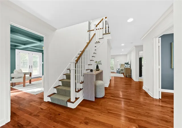Photo 3 of Single family home for sale at 6220 Mellon Park Ct, Shadyside, PA 15232 | MLS# 1768470 | Listing updated on 2026-08-16