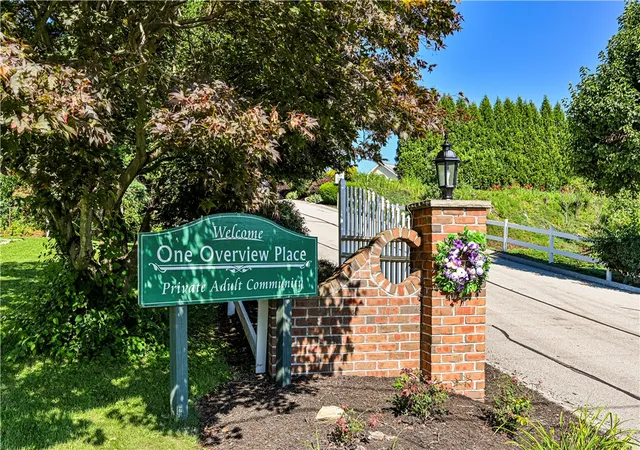 Photo 2 of Condo for sale at 319 Overview Cir, South Greensburg Boro, PA 15601 | MLS# 1768347 | Listing updated on 2026-08-25