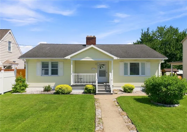 Single family home for sale at 613 S Spring St, Blairsville Area, PA 15717 | MLS# 1768529