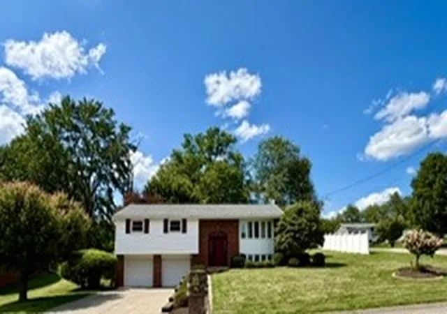 Photo 3 of Sale Pending at 4311 Frederick Dr, Allegheny Twp, PA 15068 | MLS# 1768531 | Listing updated on 2026-08-10
